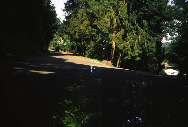 Bubble in the road (originele scan)